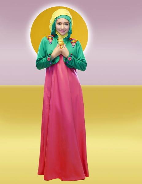 Photograph Ully Zoelkarnain  Saint In The Fun Day on One Eyeland